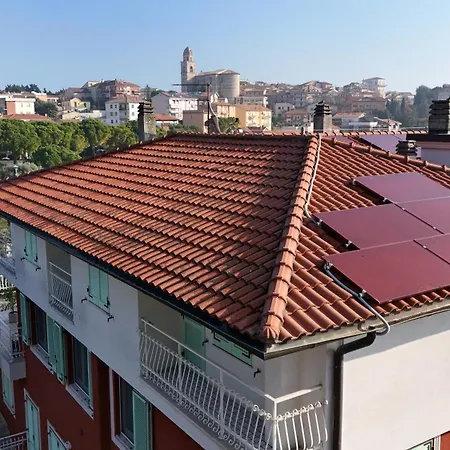 S008 - Sirolo, Nuovo Trilocale Con Terrazzo Panoramico דירה סירולו